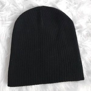 BEANIE HAT